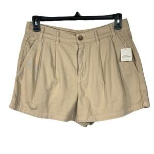 Free People SZ 8 Billie Chino Shorts Hi-Rise Pleated Pockets Zip-Fly Almond Milk